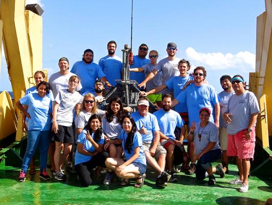 R/V Justo Sierra Returns To Port