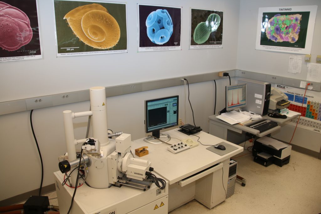 Electron Microscopy Laboratory USF College of Marine Science