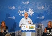 Professor Robert Weisberg (USFCMS) explains the link between ocean circulation and red tide blooms to a crowded room at the Sheraton Sand Key Resort during the Red Tide Summit.