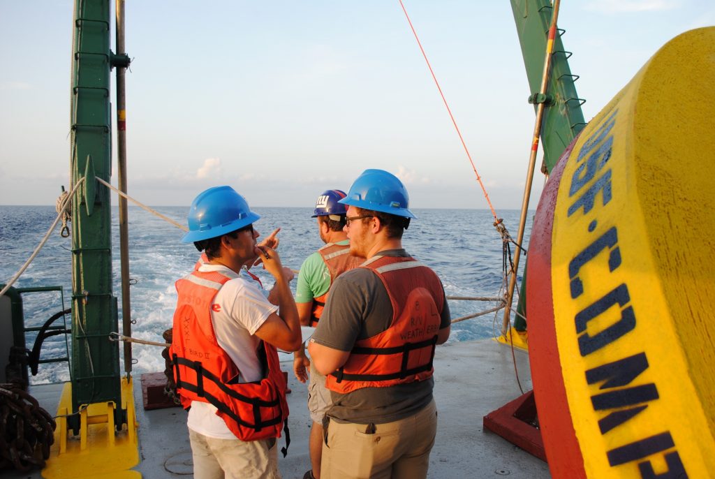 luis-sorinas-morales-discussing-operations-with-sebastian-digeronimo-before-deploying-buoy