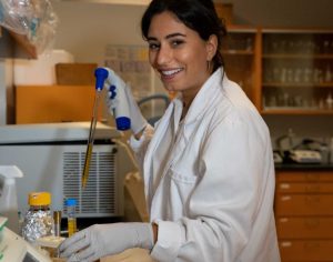 Lead author Kema Malki performed the lab work for this study, the first to characterize the viruses and prokaryotes (bacteria and archaea) that live in the Floridan Aquifer, at the USF CMS. Credit: Amanda Sosnowski at Terrene Visions (www.terrenevisions.com@terrenevisions) Lead author Kema Malki performed the lab work for this study, the first to characterize the viruses and prokaryotes (bacteria and archaea) that live in the Floridan Aquifer, at the USF CMS. Credit: Amanda Sosnowski at Terrene Visions (www.terrenevisions.com@terrenevisions)